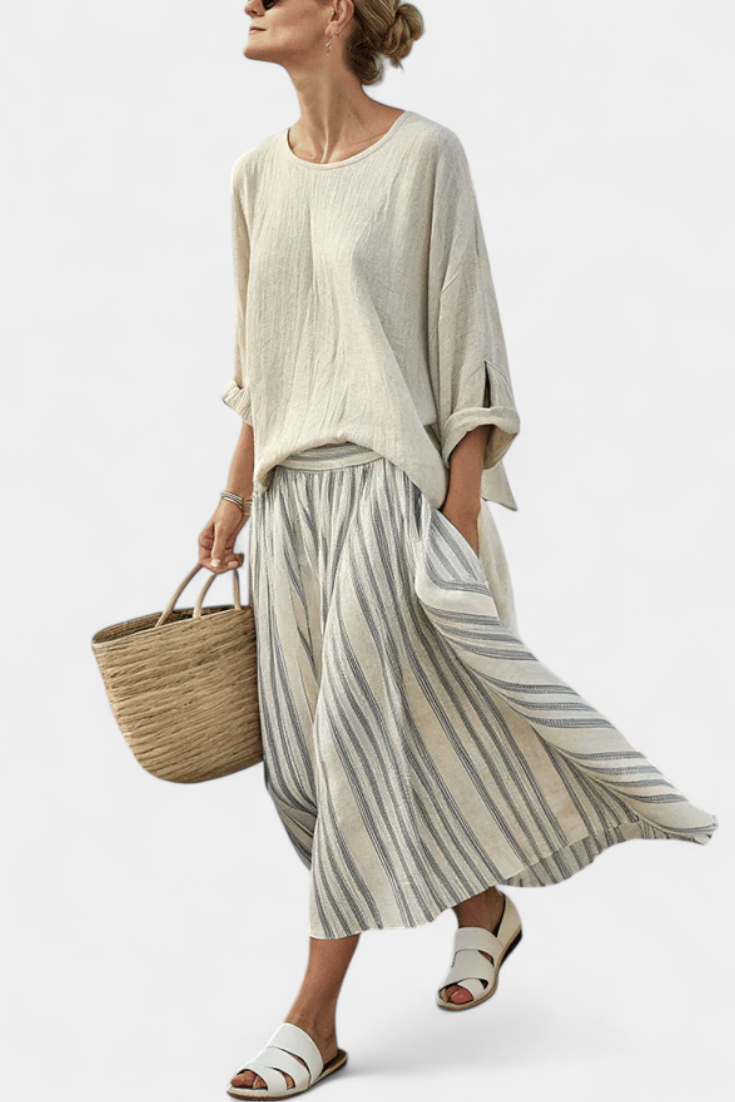Σύνολο Casual Daisy με Oversize Μπλούζα και Midi Φούστα με Ρίγες από Λινό Μπαμπού για Ένα Κομψό και Άνετο Στυλ