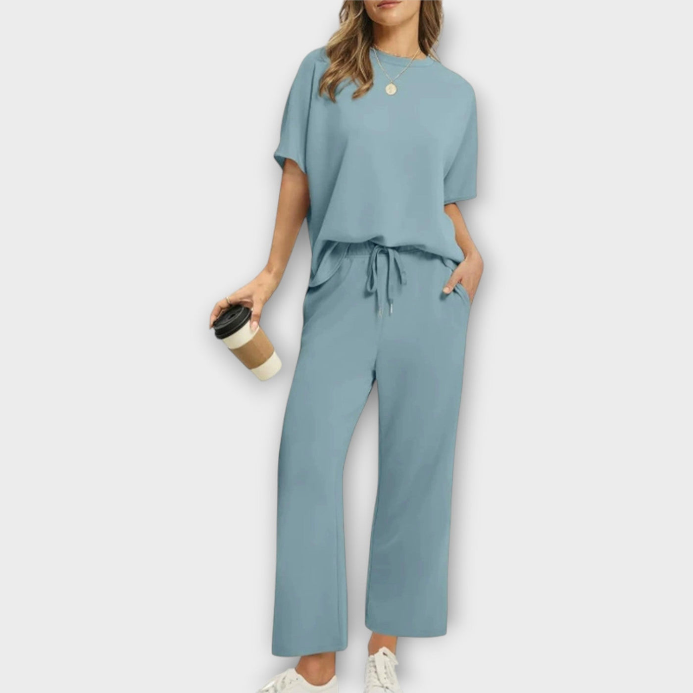 Σετ Loungewear με Άνετη Γραμμή